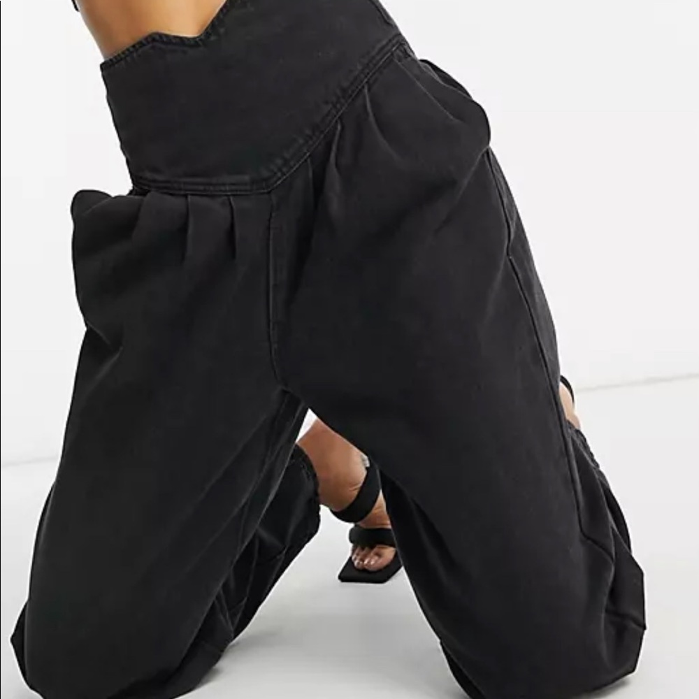 2 Pairs of Missguided high waisted balloon jeans w/ corset waist